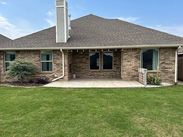 3 bed, 1550 sqft, $1,950 — Photo 2