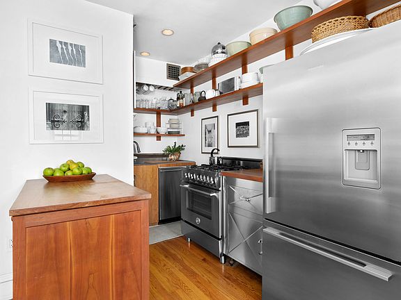 3rd image of 303 W 29th St APT A