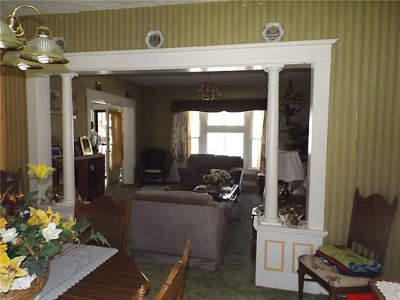 4th image of 2930 Highland Pl