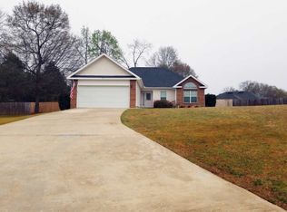 515 Blue Bonnet Trl, Bonaire, GA 31005