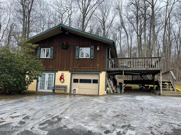 125 Meadowbrook Rd, Tafton, PA 18464