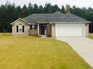 240 Larilin Dr, Whiteville, NC 28472