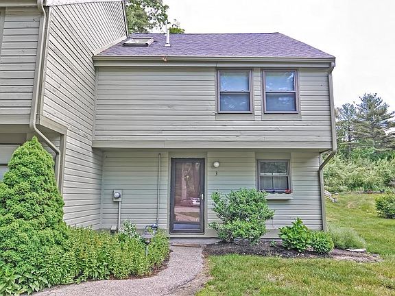 2nd image of 3 Greenwood Village St #3
