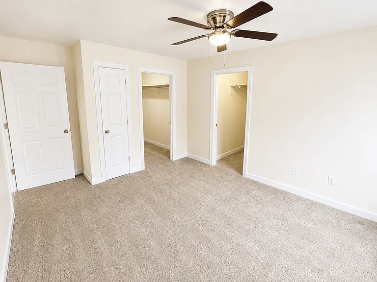 Timber Bluff — Photo 9