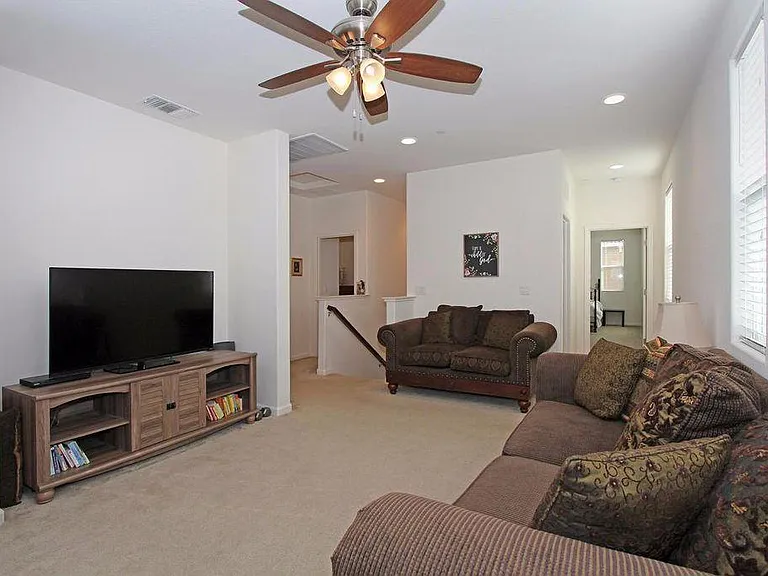 1837 Camino Real Way — Photo 11