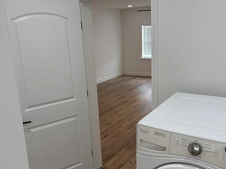 Bonus Room Entry