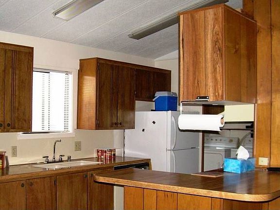 3rd image of 1200 Lincoln St Unit 223