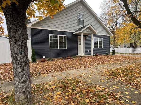 1006 Bruce St #A, Mount Pleasant, MI 48858