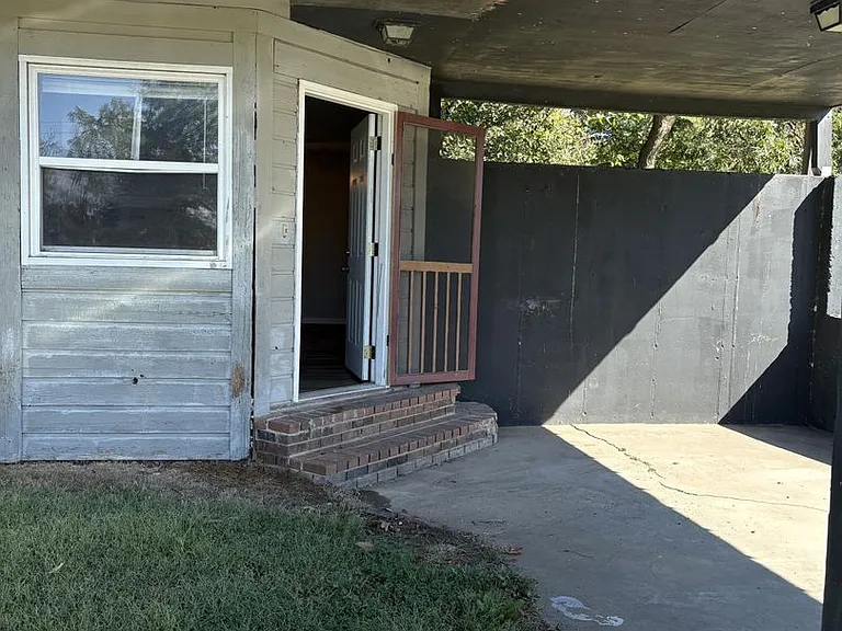 13950 E Nutmeg Rd — Photo 3