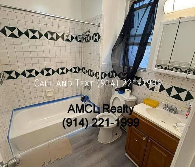 149 W 5th St S — Photo 2