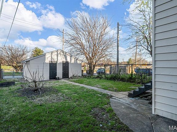3rd image of 6109 Virginia Ave