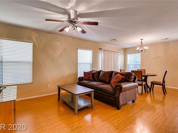 3rd image of 598 Brinkburn Point Ave