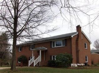 417 Shore Rd, Waynesboro, VA 22980