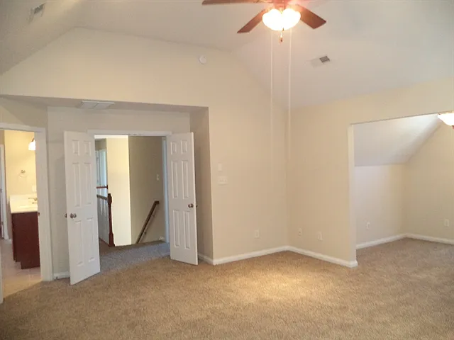 3212 Rolling Hills Ln — Photo 8