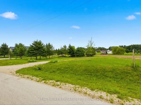 1018 Currie Line, North Huron, ON N0G 1E0
