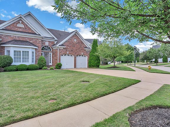 4th image of 322 Waverly Place Ct