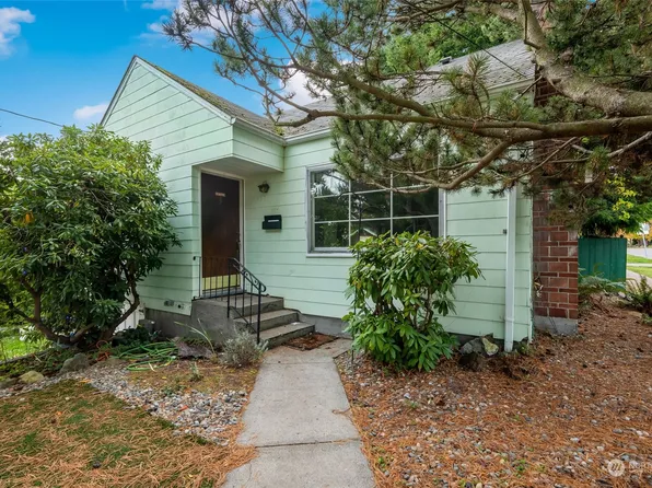 7557 27th Avenue NW, Seattle, WA 98117