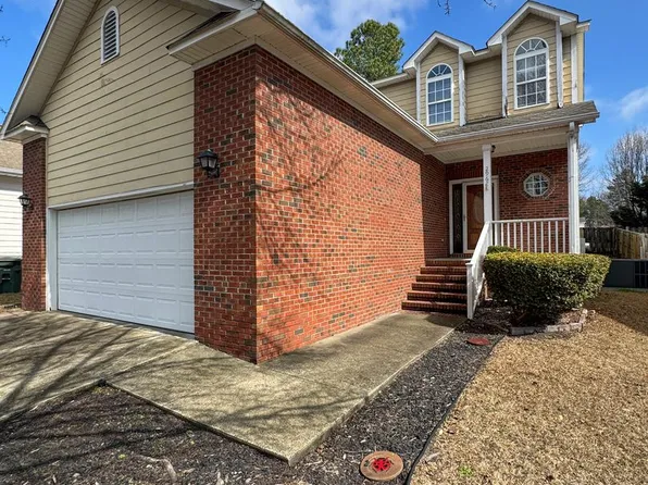 2967 Brookcrossing Dr, Fayetteville, NC 28306