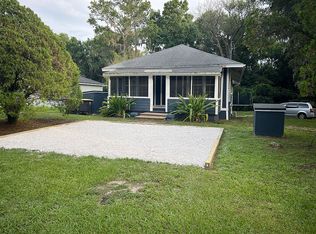 4136 Collins Rd, Jacksonville, FL 32244