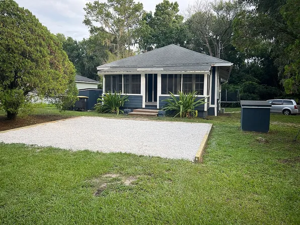 4136 Collins Rd, Jacksonville, FL 32244