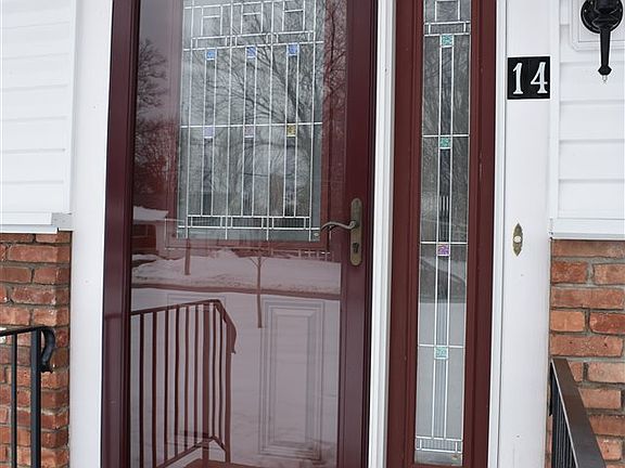 3rd image of 14 Lace Ln
