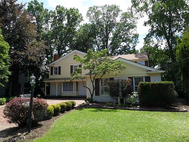 2nd image of 17888 Clifton Park Ln