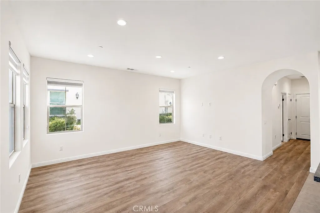 Building Photo - 341 Adalina Ln