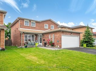 7 Polygon Ct, Brampton, ON L6Z3X8