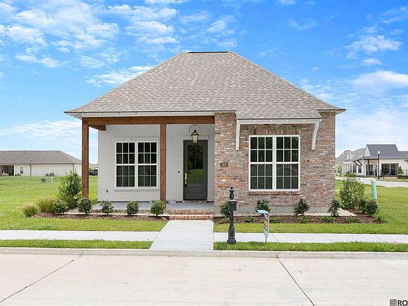 2nd image of 204 Fosters Way
