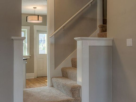 5th image of 3917 Farnam St #3917