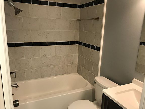 2nd image of 324 Blanche St
