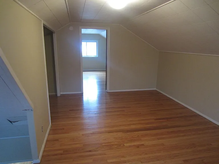 4936 Charlemar Dr — Photo 8