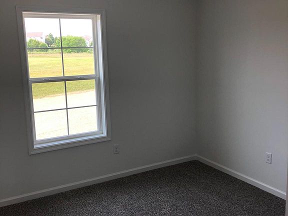 5th image of 11A&B Riverview Dr