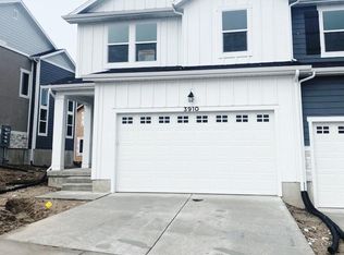 3910 W Canyon Falls Dr, Lehi, UT 84043