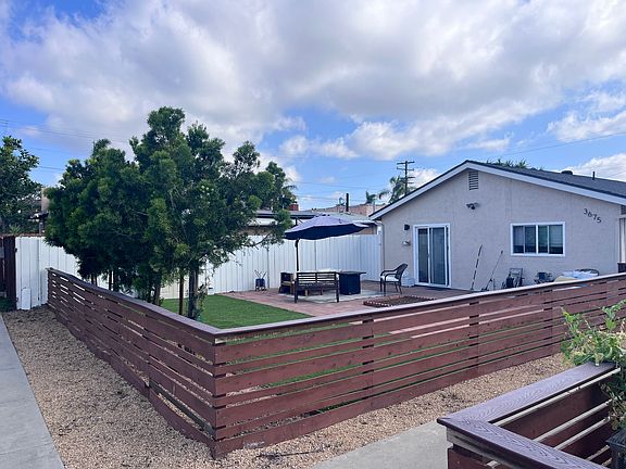 Large yard exclusive to this unit!