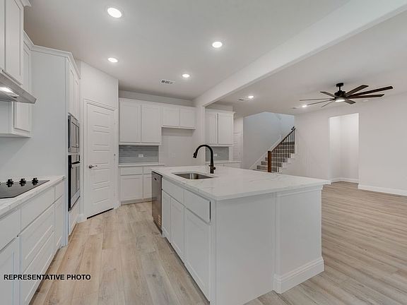 5th image of 400 McAlpine