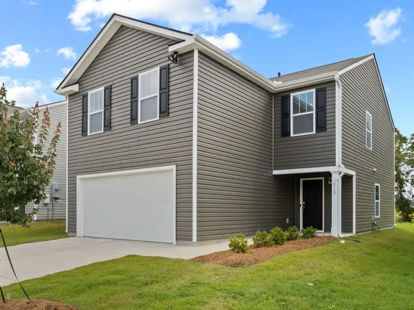 215 Deskin Ln, Fountain Inn, SC 29644