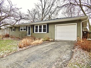 128 Barbara Ln, New Lenox, IL 60451