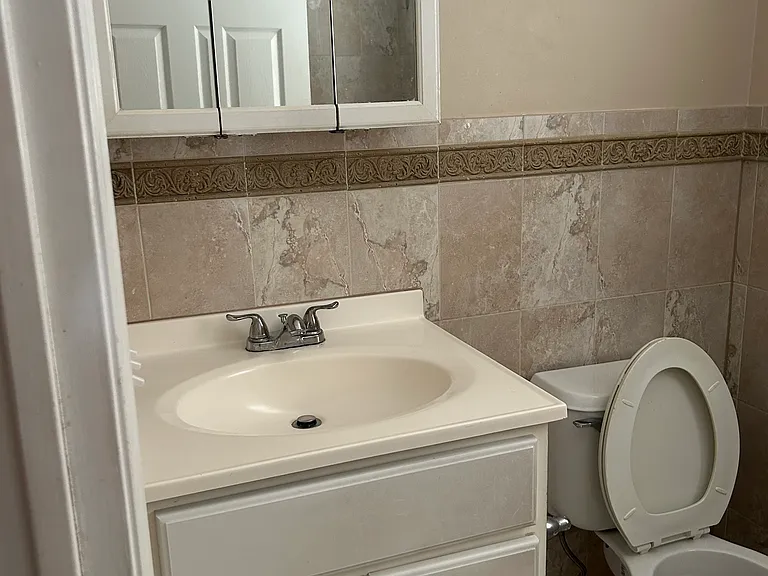 846 Garden St #1 — Photo 11