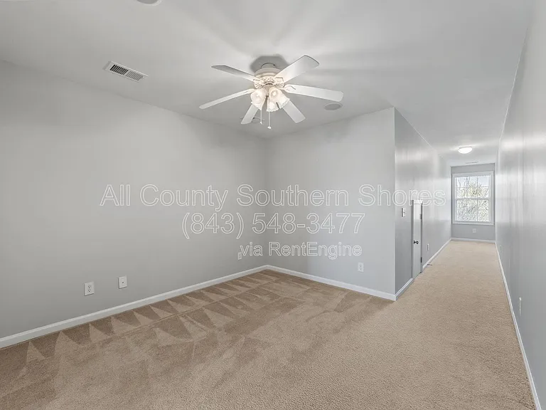 264 Viareggio Rd — Photo 24
