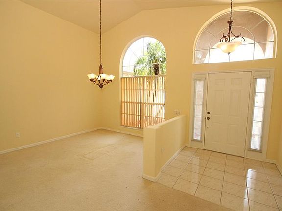 3rd image of 13555 Buckhorn Run Ct