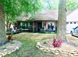 2276 Oaklawn Ave, Fayetteville, AR 72701