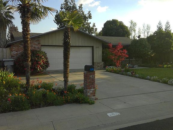 3rd image of 1315 W Cherry Court