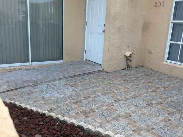 12055 SW 19th Ln APT 231