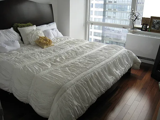 Rented by NY Living Solutions | media 8