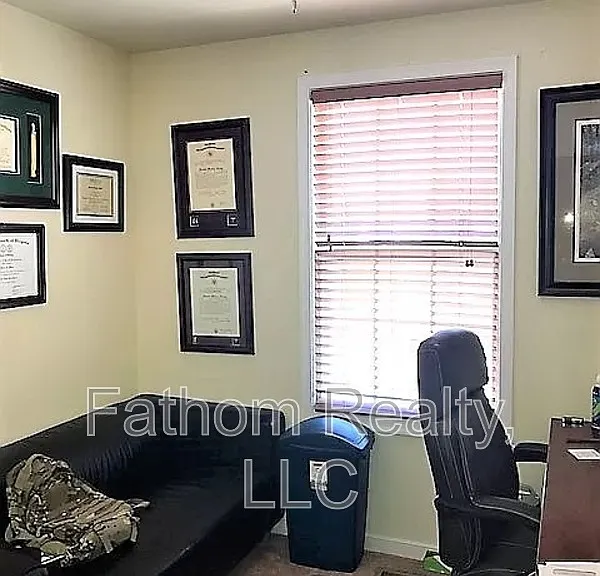 3930 Liesfeld Pl — Photo 6
