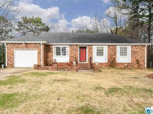 2324 Applewood Dr, Birmingham, AL 35215