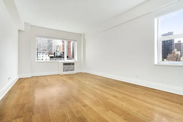 Sold by Compass | media 2