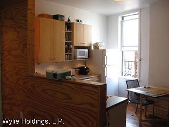 5th image of 5170 Butler St #10267542