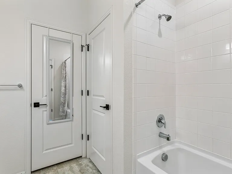 855 N Waterloo Cir — Photo 14